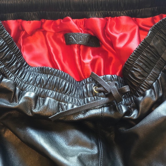 En Noir Leather Joggers 